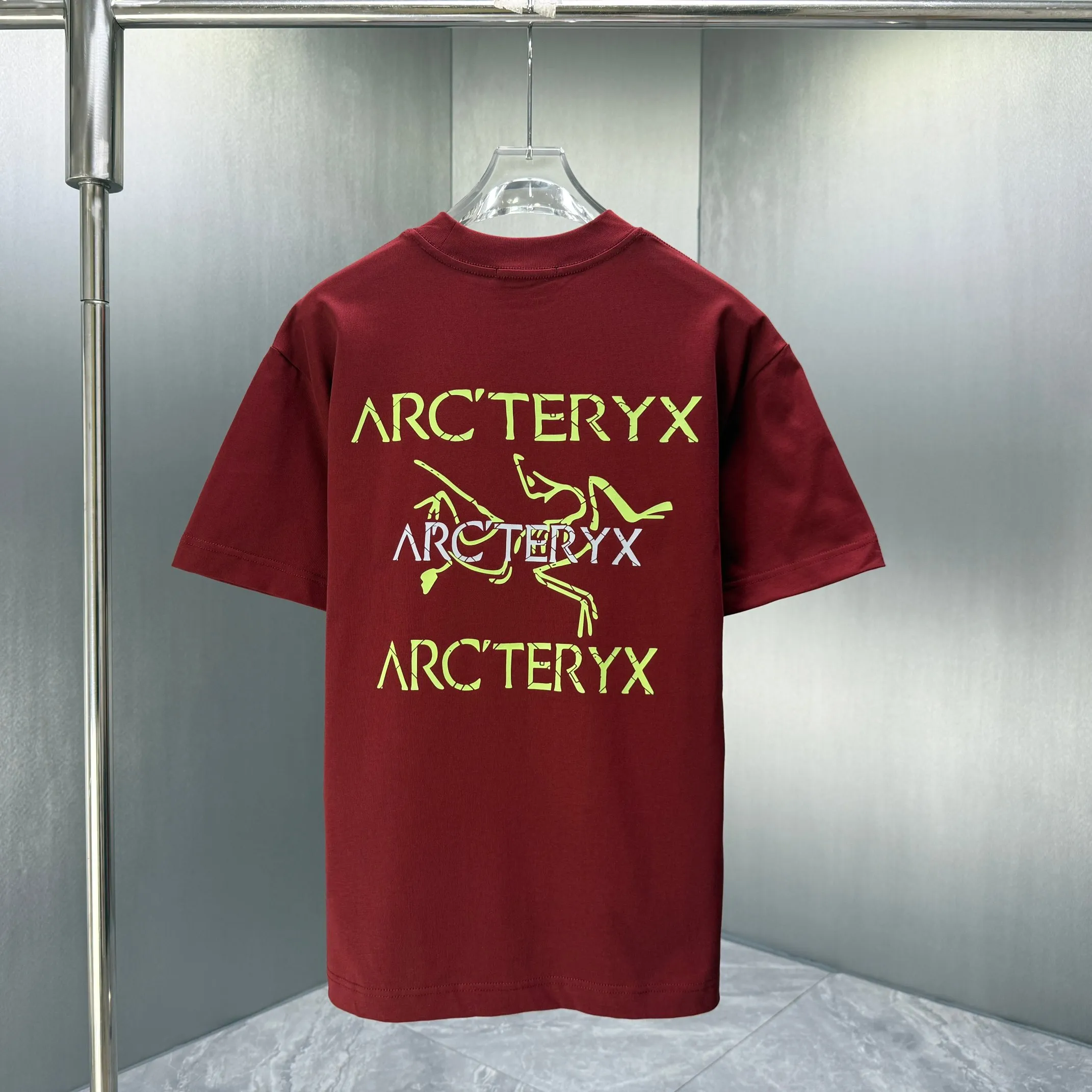 ARC 2026 New Arrival T logo ：Black White Sizes：S M L XL XXL